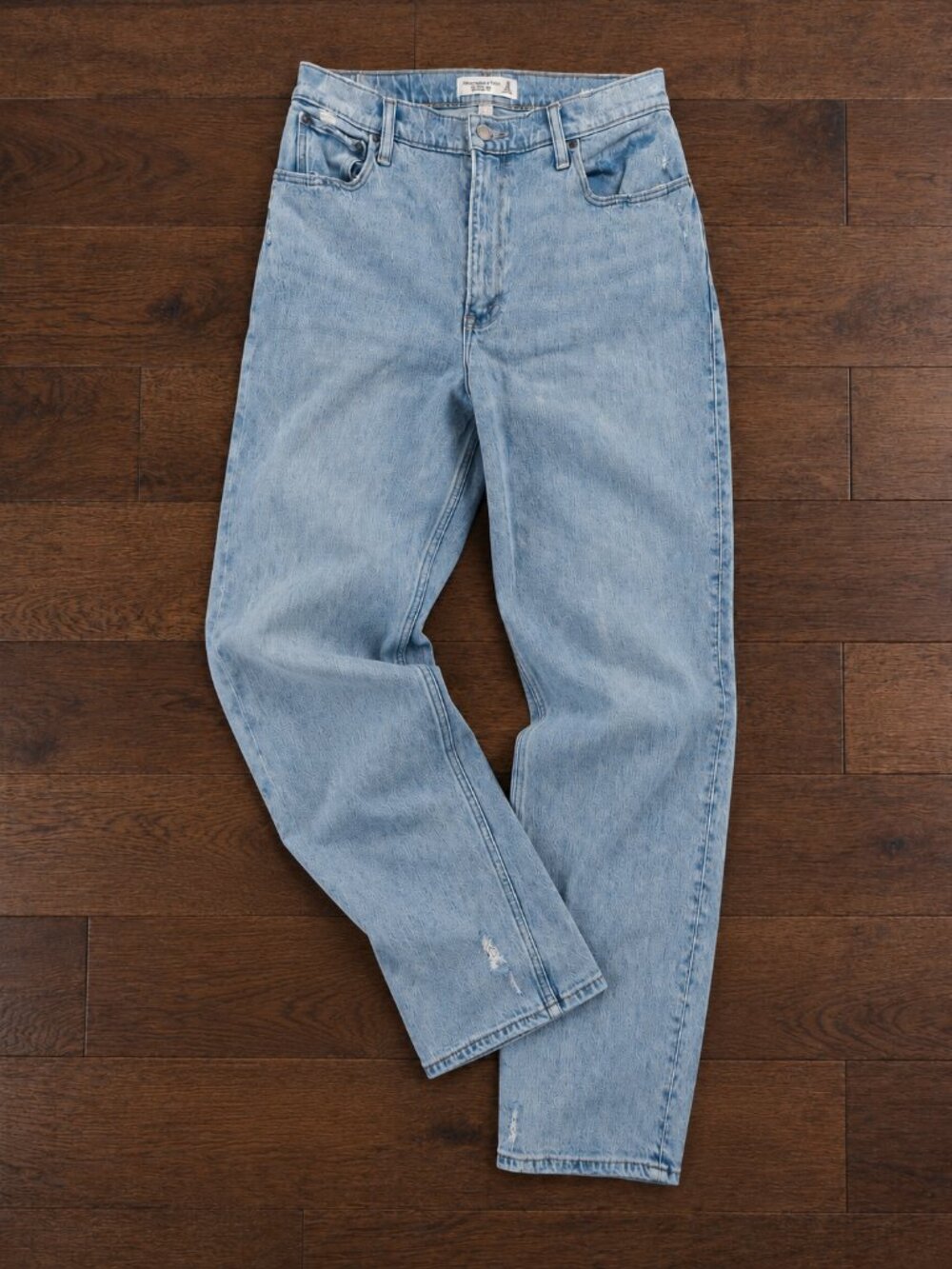 Abercrombie & Fitch, The ’90s Straight Curve Love Jeans, Light Wash, Size 10